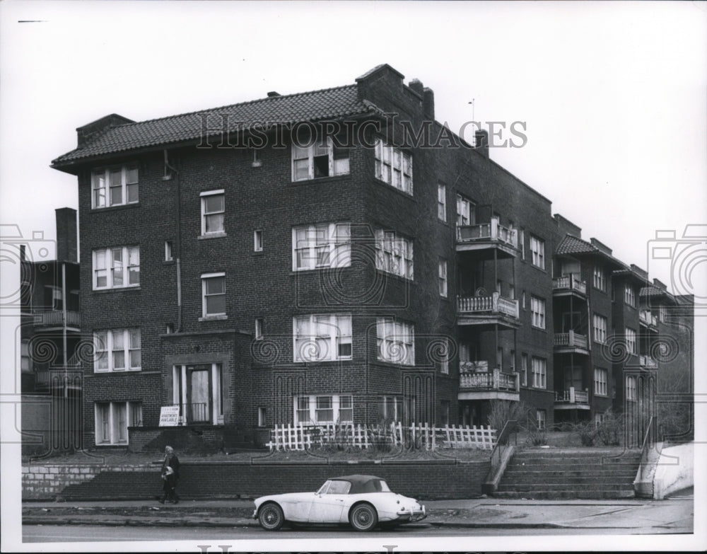 1967 Press Photo Heatless Apartments, 10912 Carnegie - cvb29658