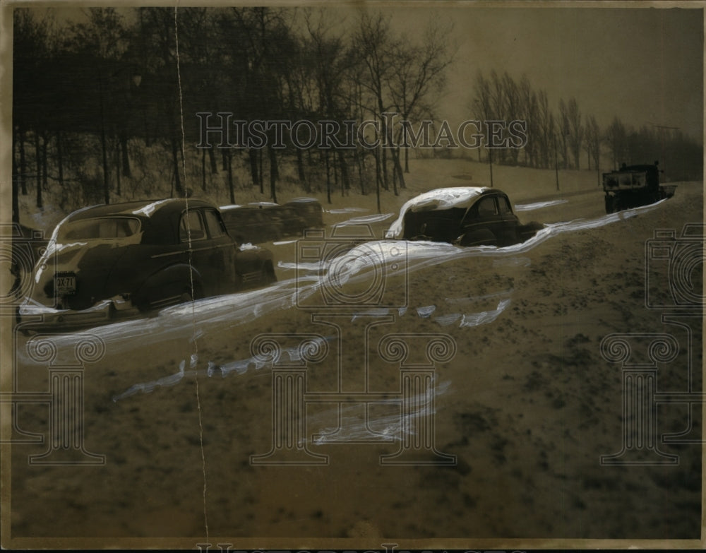 1944 Press Photo Bullsley Boulevard during the cold season - cvb33958- Historic Images