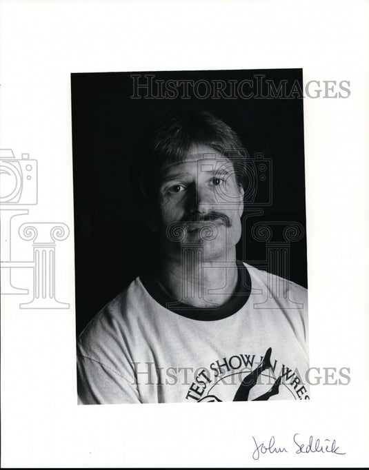 1990 Press Photo John Sedlick Wellington Wrestling Coach - cvb34811- Historic Images
