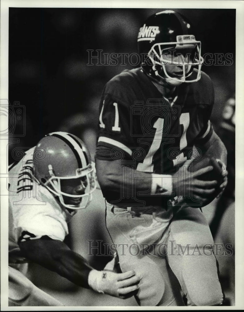 Press Photo Phil Simms, New York Giants Quarterback - cvb39567- Historic Images