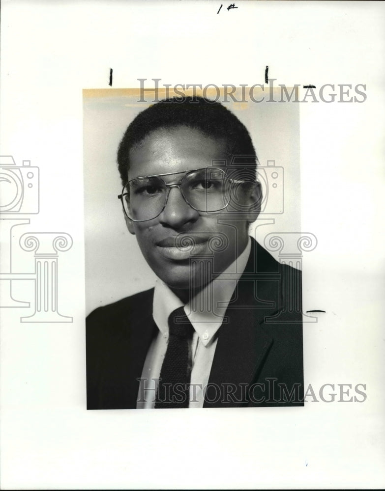 1987 Press Photo James Nickens, Hawken School Soccer - cvb39870- Historic Images