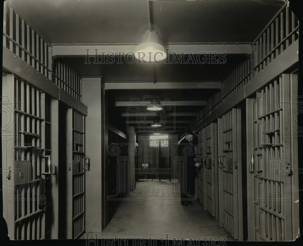 1926 Press Photo New Police Station jail-Payne Avenue- Historic Images