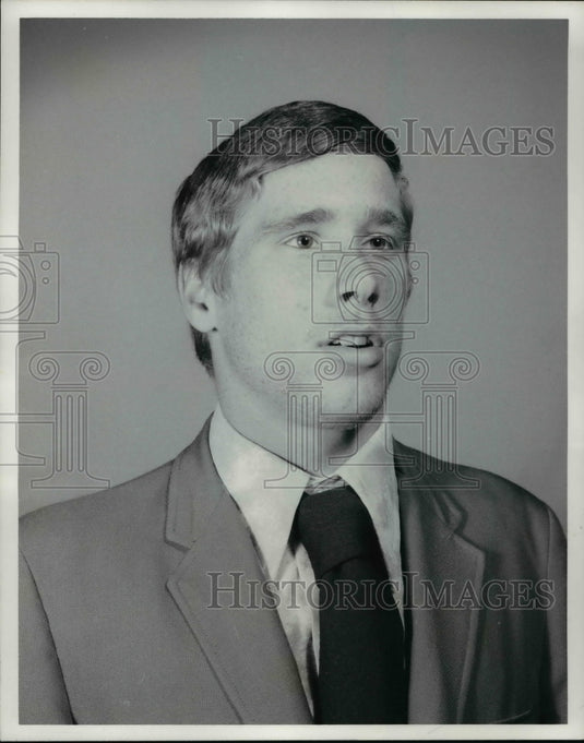 1976 Press Photo Paul Roniger Eastlake North High School Football - cvb41131- Historic Images