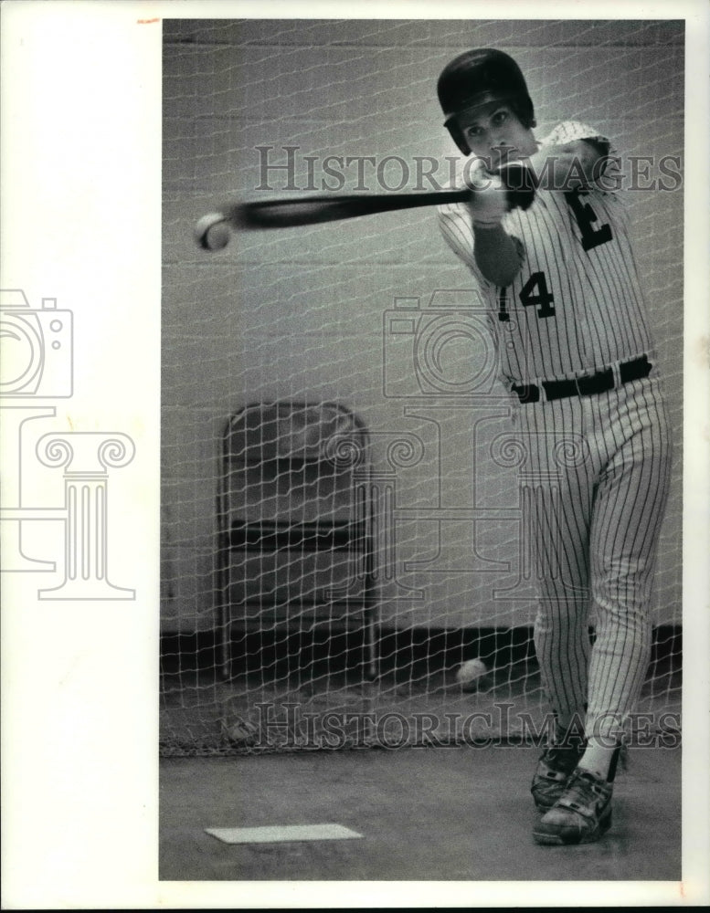 1990 Press Photo Matt Carpenter,Euclid High School catcher connects on a ball- Historic Images