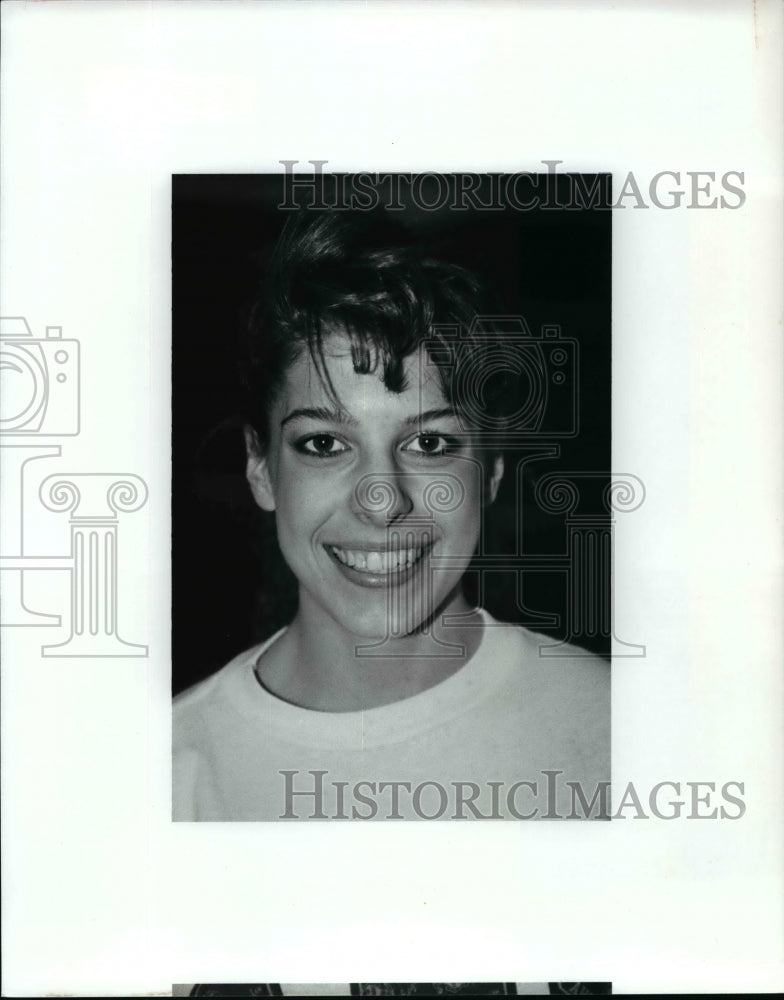1990 Press Photo Denise Wearsch, Volleyball, Avon High School - cvb41781- Historic Images