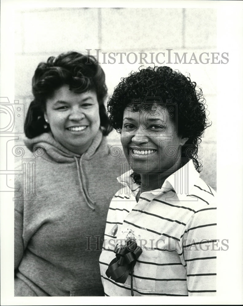 1986 Press Photo Basketball coach Gretchen Taylor and asst Lynne Taylor- Historic Images