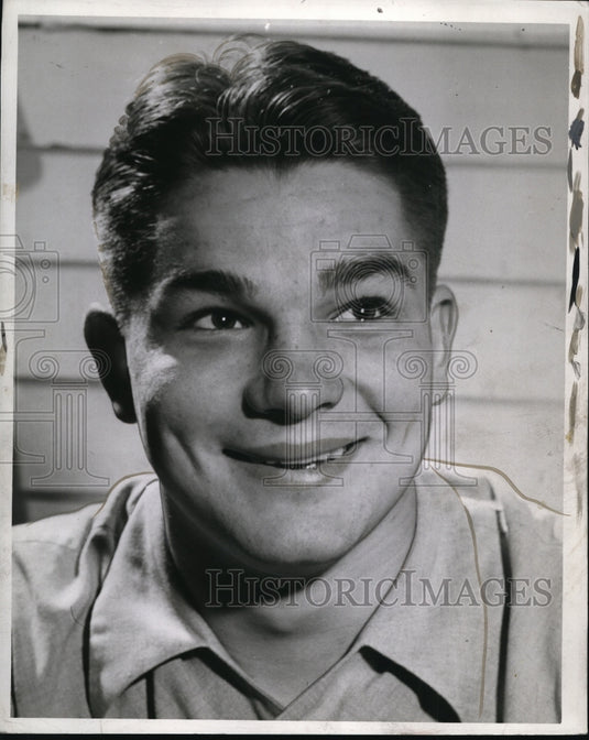 1942 Press Photo Tom Phillips, Berea High School Football - cvb43383- Historic Images