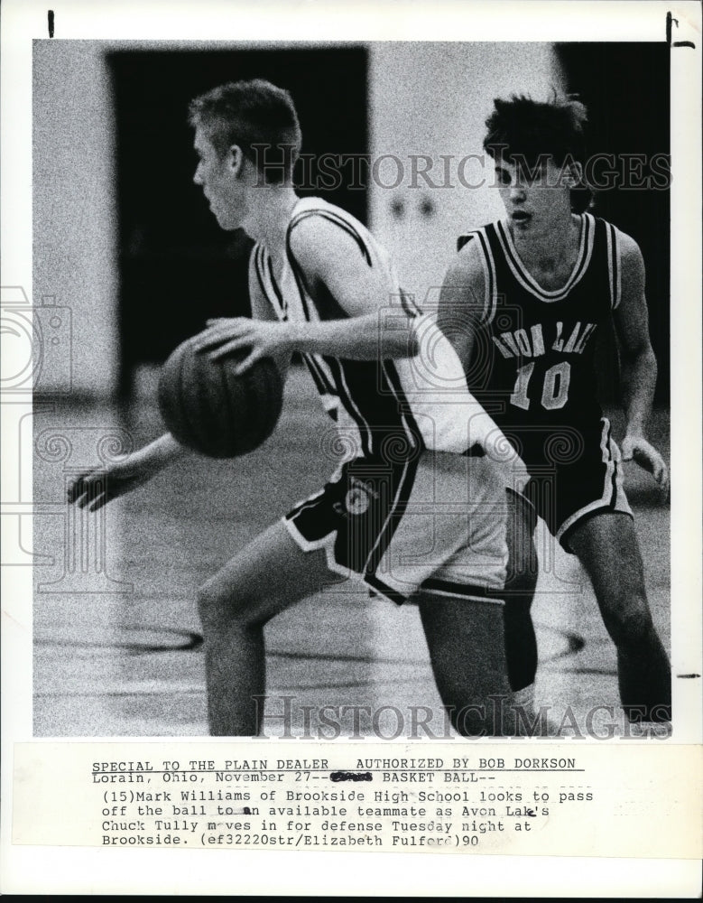 1990 Press Photo Mark Williams of Brookside High School vs Avon Lake's Chuck Tul- Historic Images