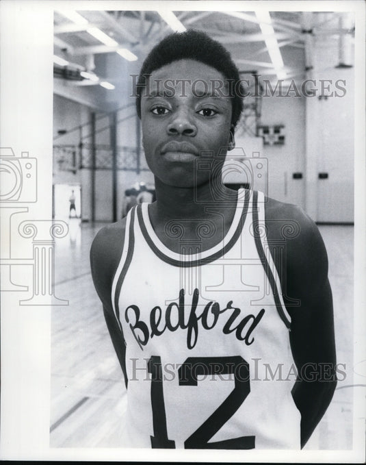 1977 Press Photo Gerald Hoey-Bedford High basketball player - cvb43778- Historic Images