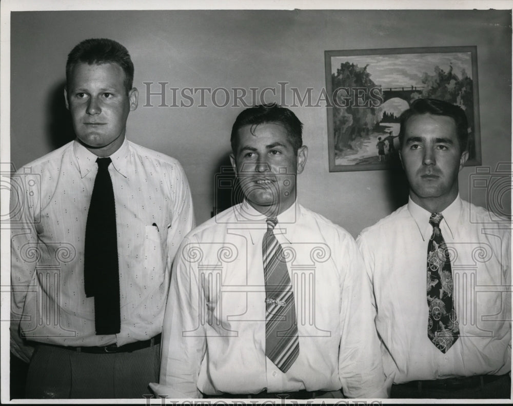 1946 Press Photo Shaw coaching assistants Dave MacDowell, Harry Aitken- Historic Images