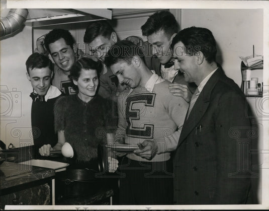 1940 Press Photo East High Football Players 1940 - cvb44515- Historic Images
