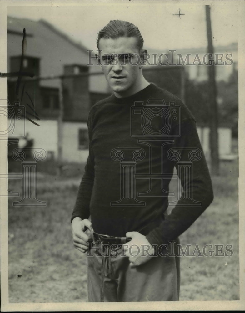 1925 Press Photo Wm Fairgrieve, Reserve Coach - cvb44928- Historic Images