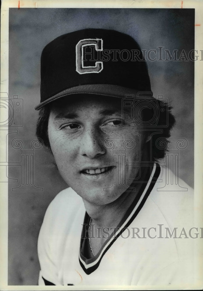 Press Photo Ron Priett, Catcher, baseball - cvb45172- Historic Images