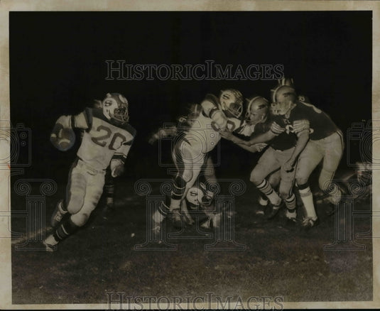 1969 Press Photo Earlie Jones Gains Six Yards Against Euclid - cvb45736- Historic Images