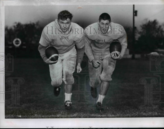 1957 Press Photo John Walters & Jerry Sabul, Cleveland Heights football, Ohio.- Historic Images