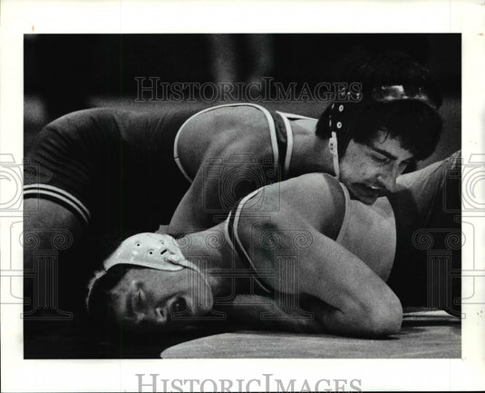 Press Photo Doug Shirer of Madison tries to pin John Kish of Jefferson- Historic Images