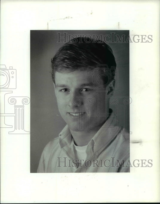 1990 Press Photo Sean Peppard-Hawken swimmer - cvb46434- Historic Images