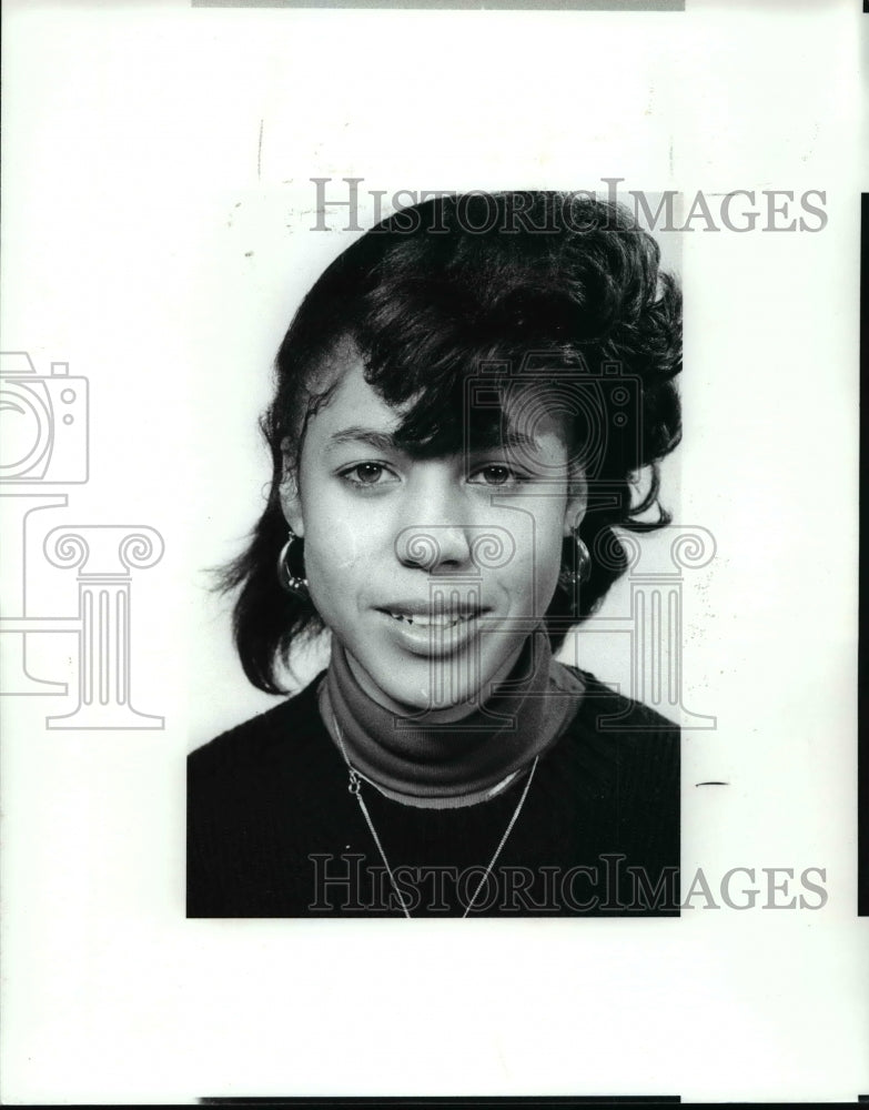 Press Photo Saunjula Degraffinried-John Marshall basketball player - cvb48804- Historic Images