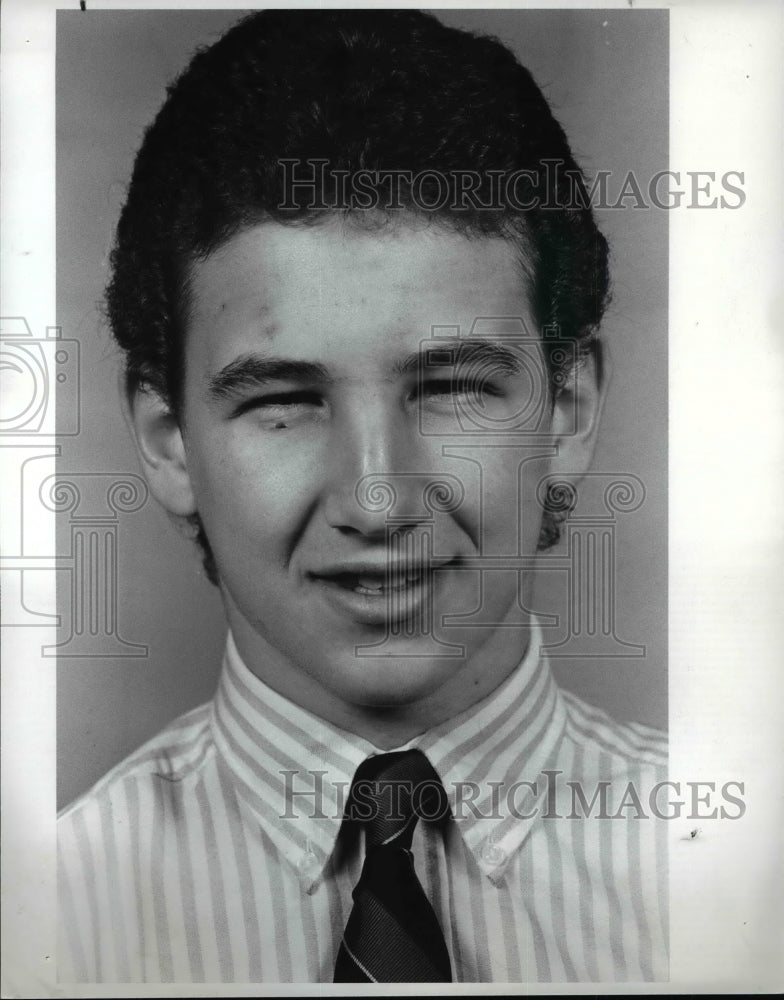 1989 Press Photo Dave Gustovich, St. Edward Wrestling - cvb48954- Historic Images