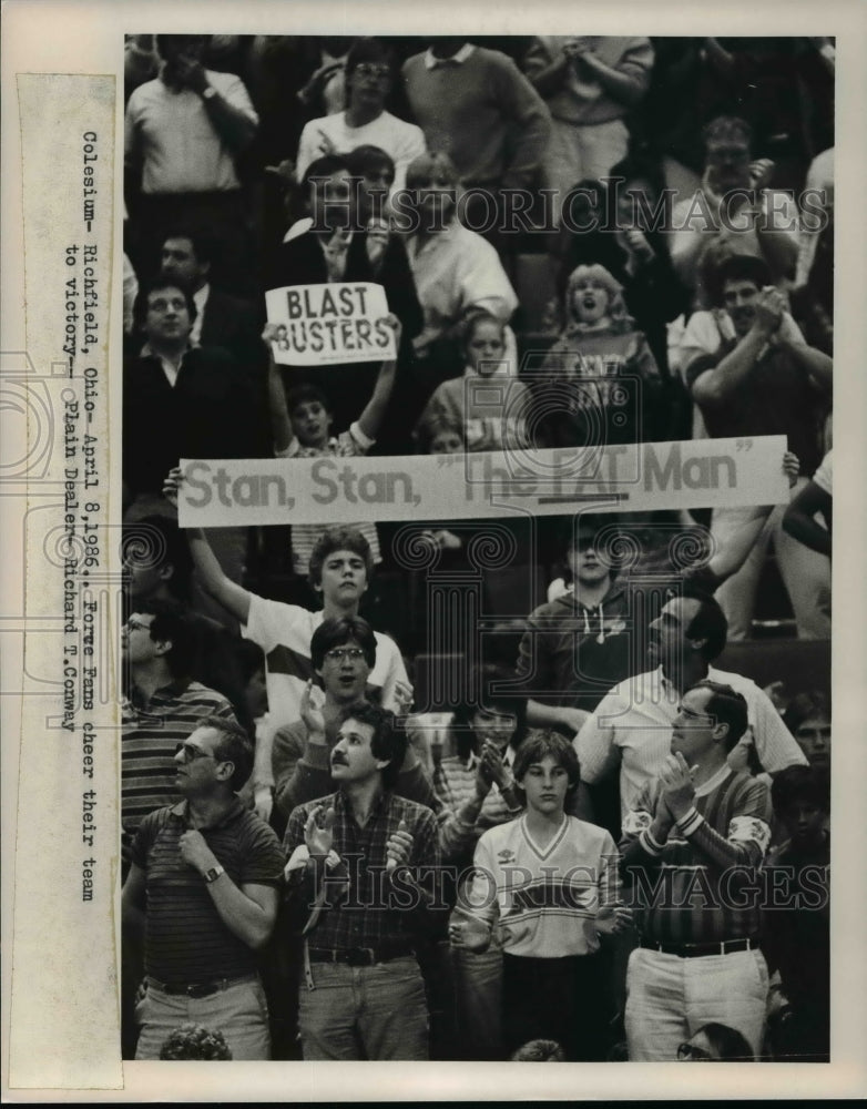 1986 Press Photo Force Fans cheer their team to victory - cvb49035- Historic Images