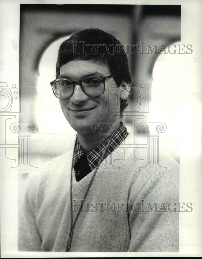 1986 Press Photo Cleveland Heights Hockey Coach John Malloy - cvb49140- Historic Images