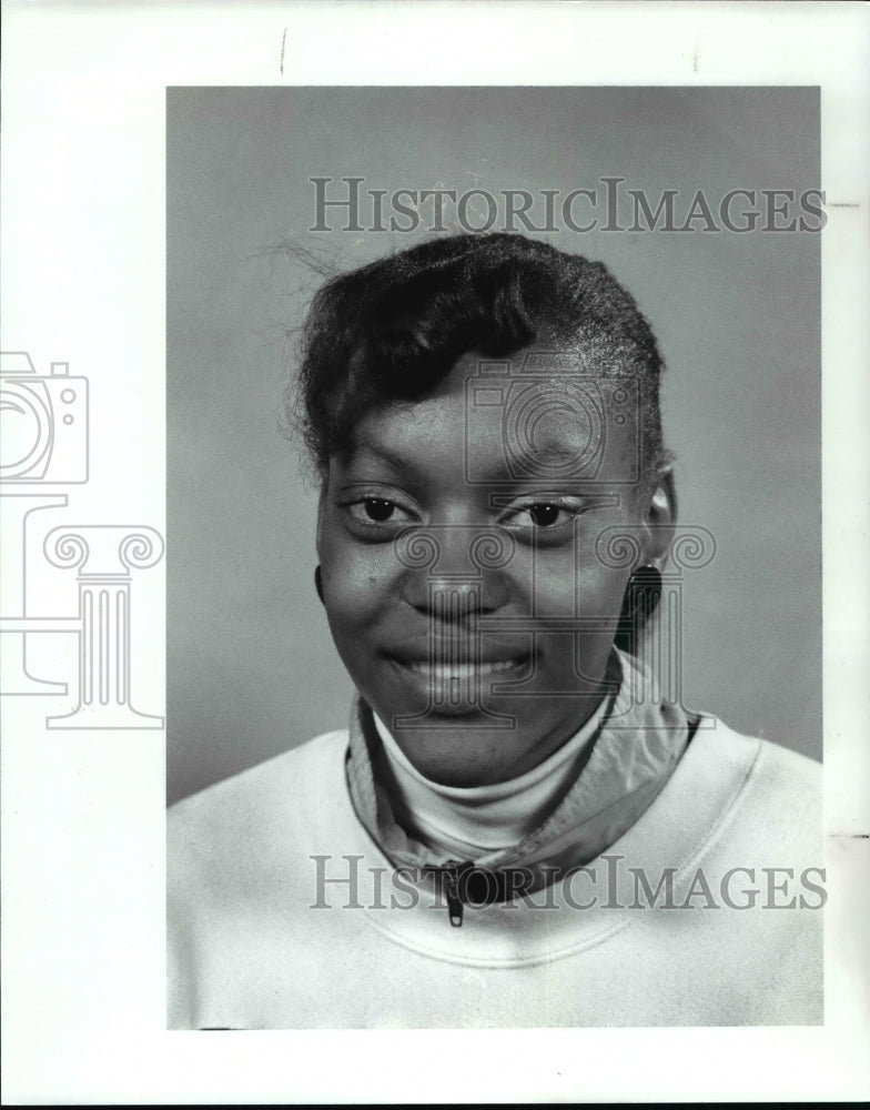 1989 Press Photo Regina Webb, East Tech track player - cvb49170- Historic Images