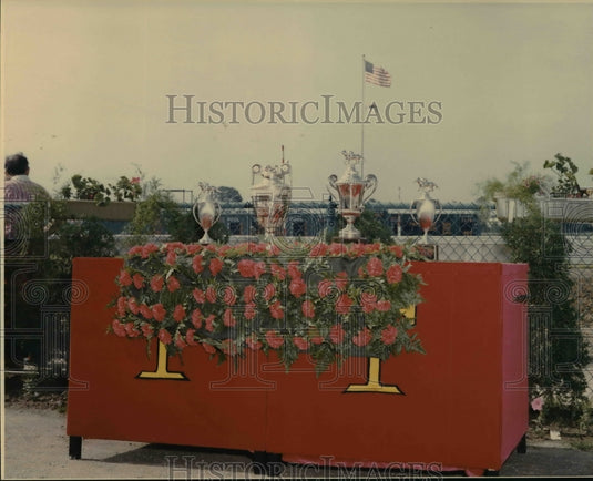 1974 Press Photo: Ohio Derby trophies - East India Cup, second left - cvb49975- Historic Images