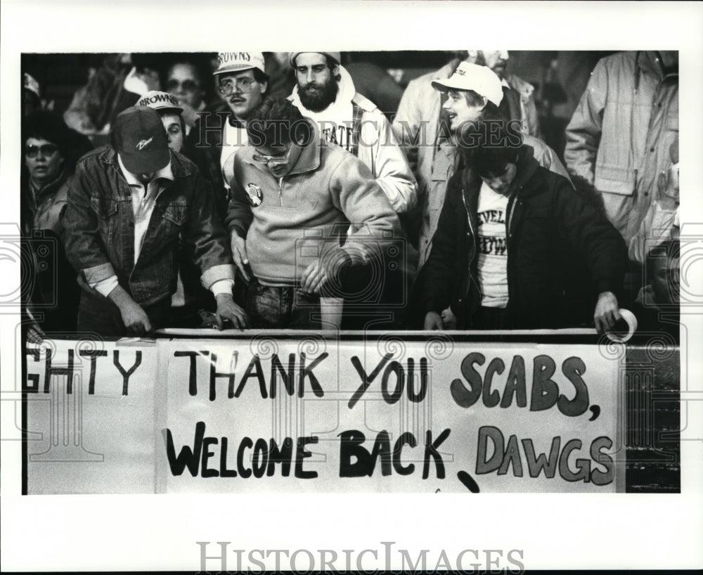 1987 Press Photo Brian Dye, Dennis Chinchar, and Don Chinchar - cvb50776- Historic Images