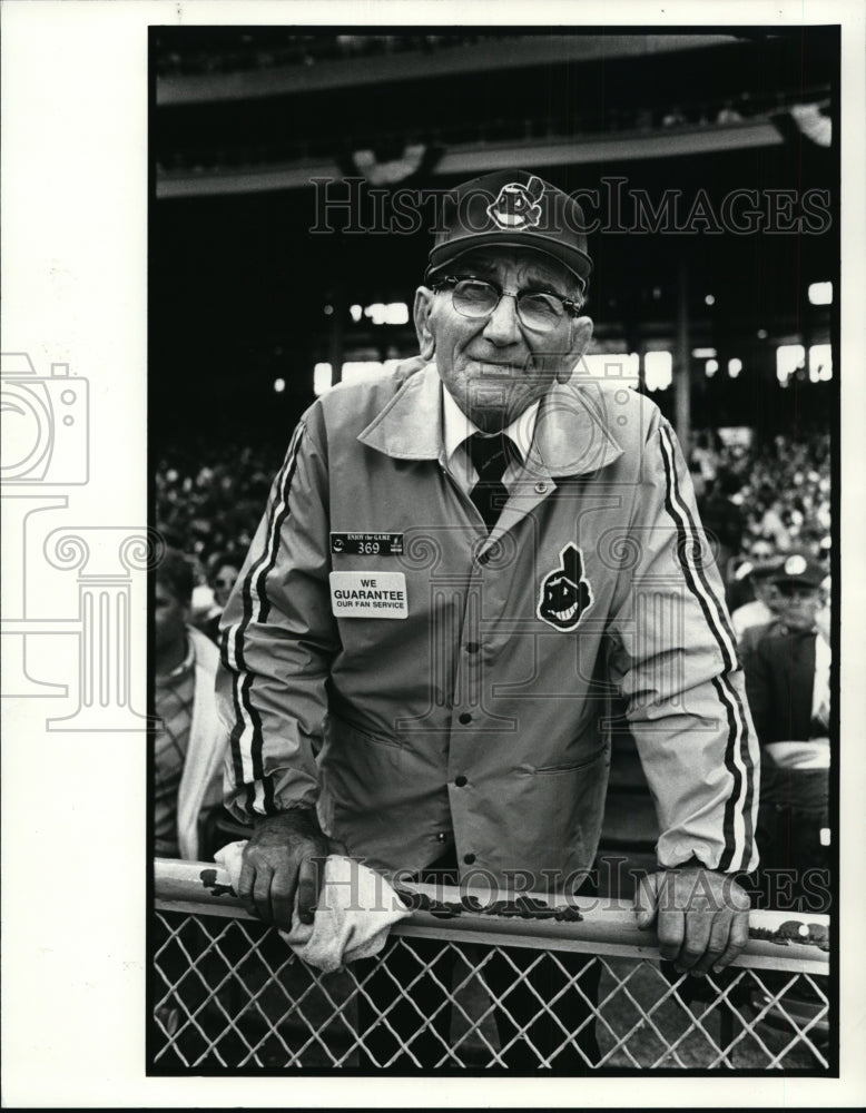 Press Photo Cleveland Indian Fan - cvb51200- Historic Images