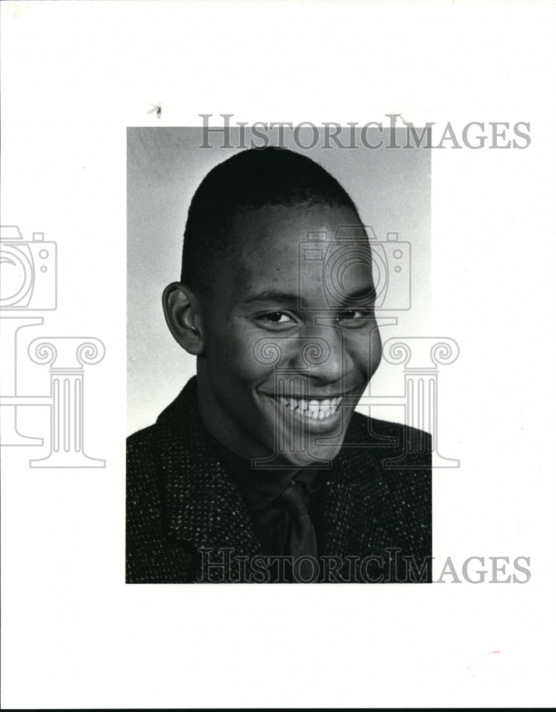1987 Press Photo Ed Saxon St Ignatius High School Basketball - cvb51253- Historic Images