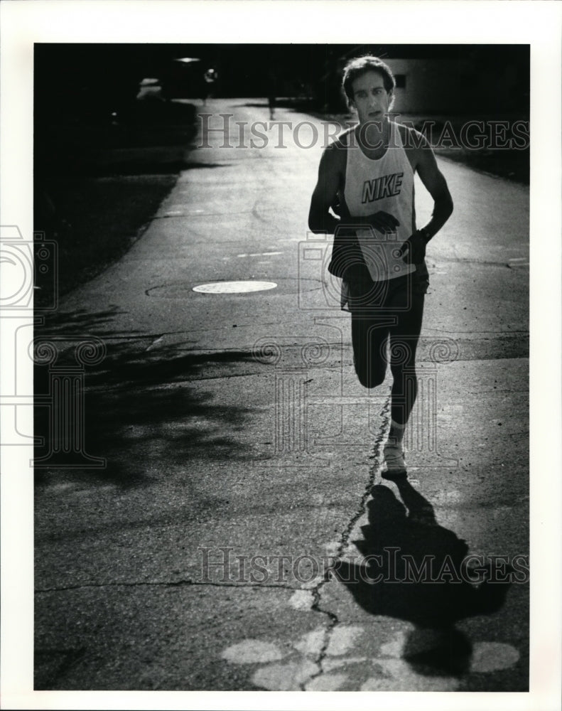 Press Photo Bob Stang - Winner La Grande 5K - cvb51739- Historic Images