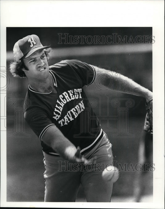 Press Photo Hillcrest Tavern, Fashion Carpet Pitcher Steve Blanchette- Historic Images