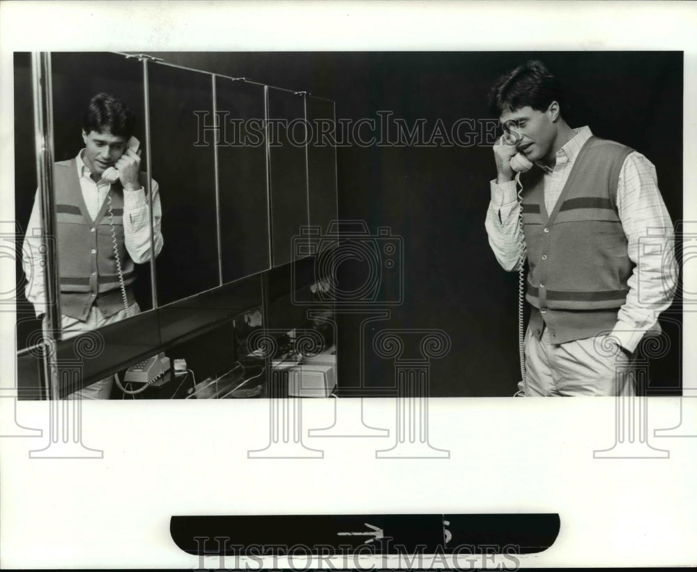 1983 Press Photo Tom Flick, Quarterback for Browns on Telephone - cvb51998- Historic Images