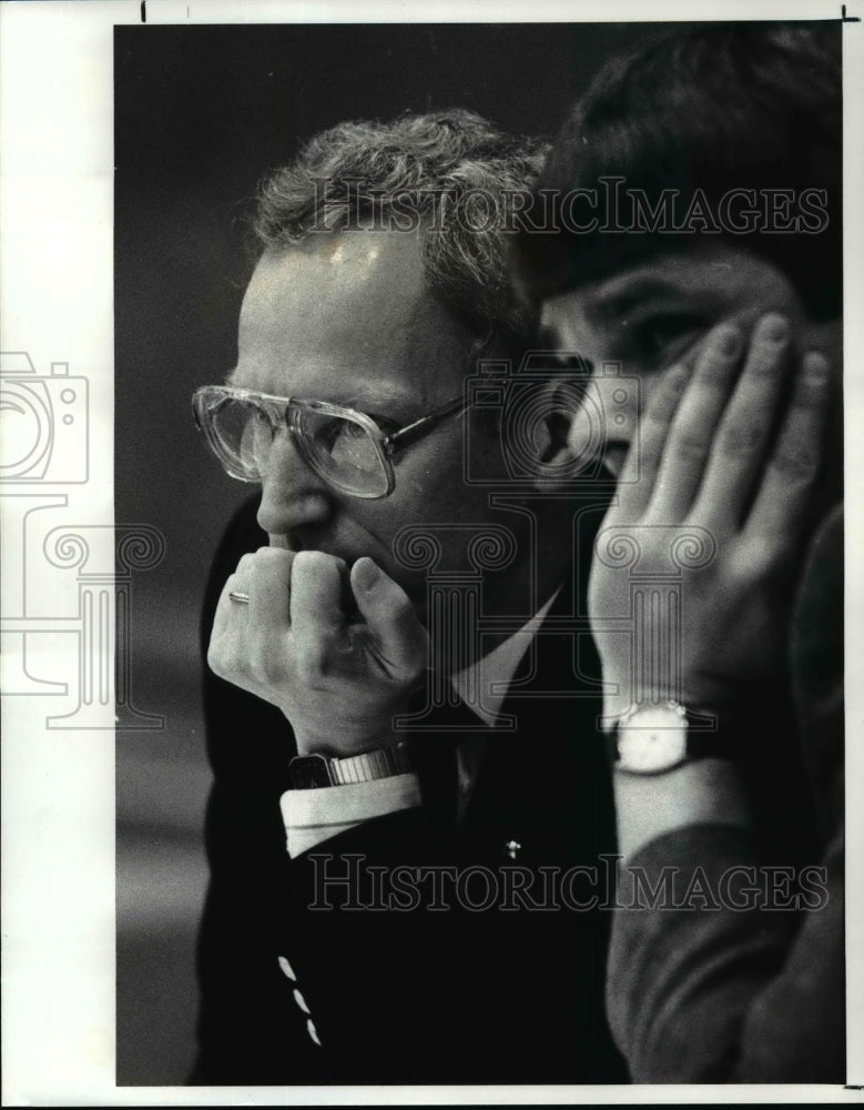 1988 Press Photo Jim Burson, Muskingham coach and assistant coach DiGenova- Historic Images