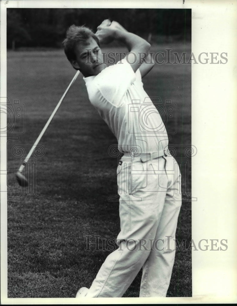 Press Photo Brian Varsey, BW Golfer - cvb52398- Historic Images