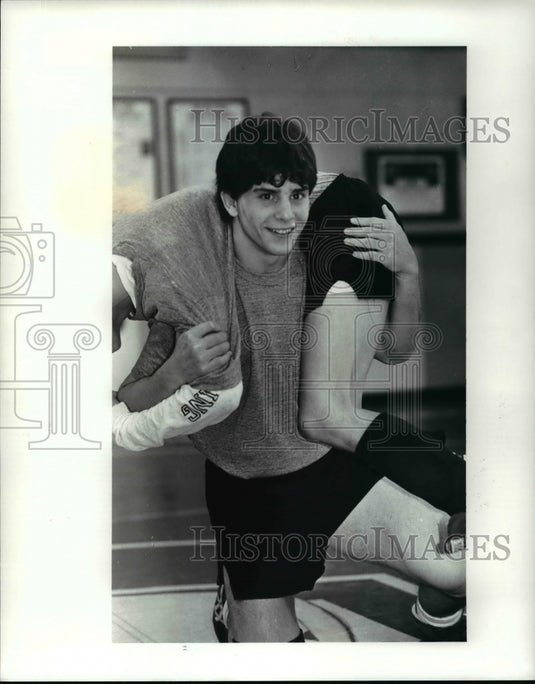 1989 Press Photo Al Fried- wrestler- St. Ed's - cvb52637- Historic Images