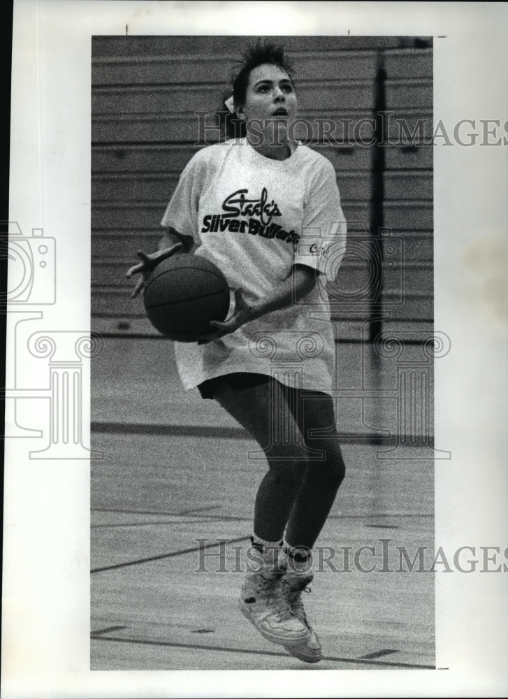 1990 Press Photo Kim Hargrove-basketball player - cvb52948- Historic Images