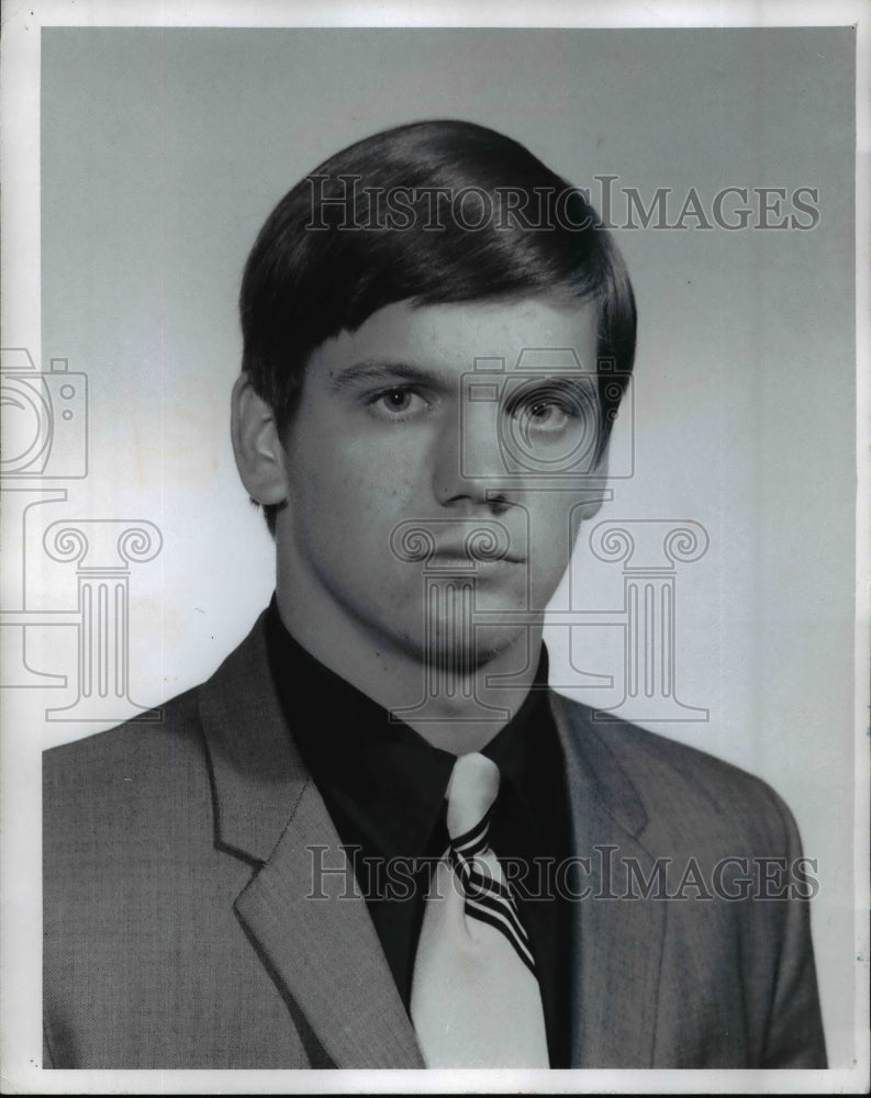 1971 Press Photo Frank Lucy-Bedford Football player - cvb53534- Historic Images