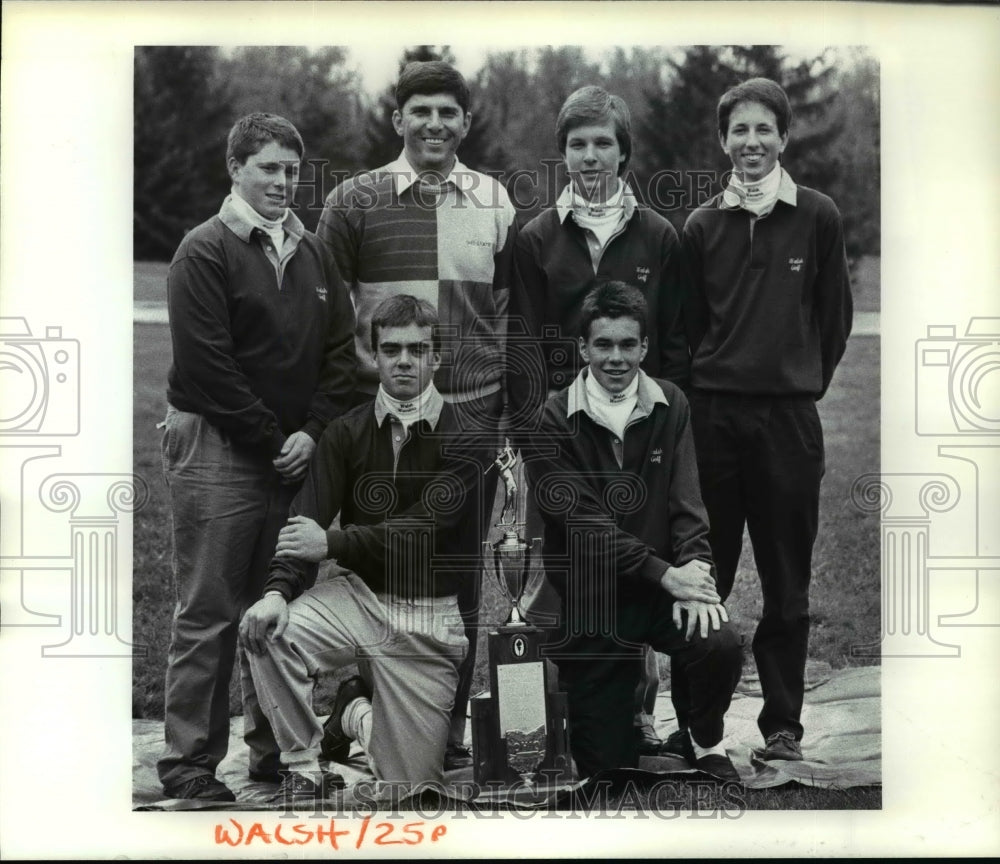 Press Photo Walsh Jesuit High School Golf Team won Division 1 - cvb54640- Historic Images