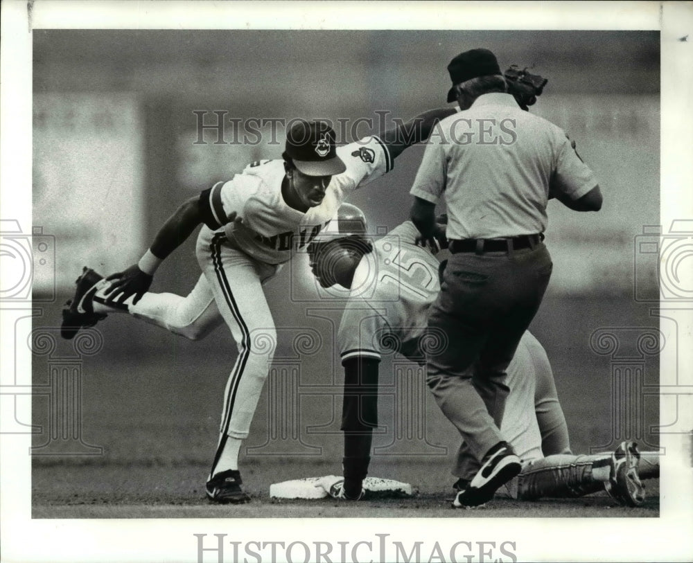 Press Photo Baseball Action - cvb55039- Historic Images