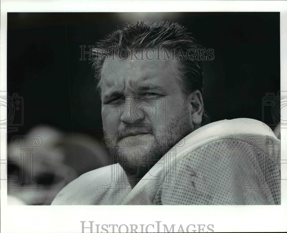 1987 Press Photo Tom Andrews-football player - cvb55211- Historic Images