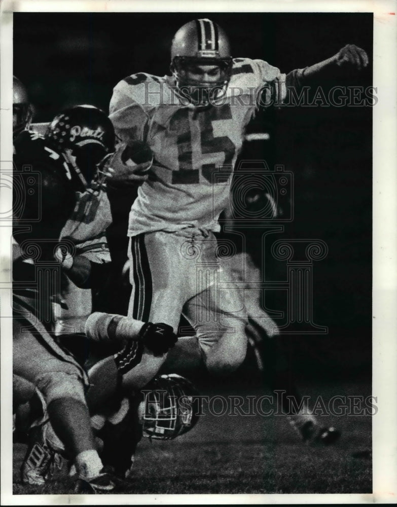 1990 Press Photo Mentor High vs Euclid High School Football - cvb55766- Historic Images