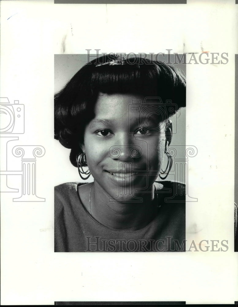 1990 Press Photo Janetta Graham-John Marshall basketball player - cvb55920- Historic Images