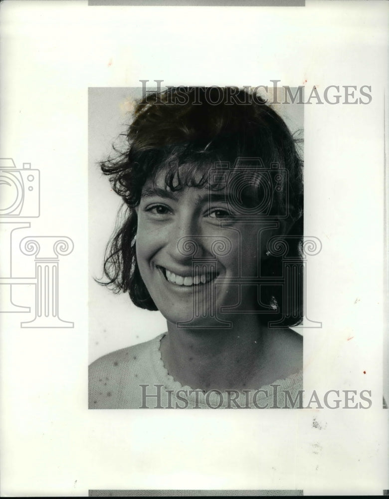 1990 Press Photo Eliana LaVine-Shaker Heights softball player - cvb56033- Historic Images