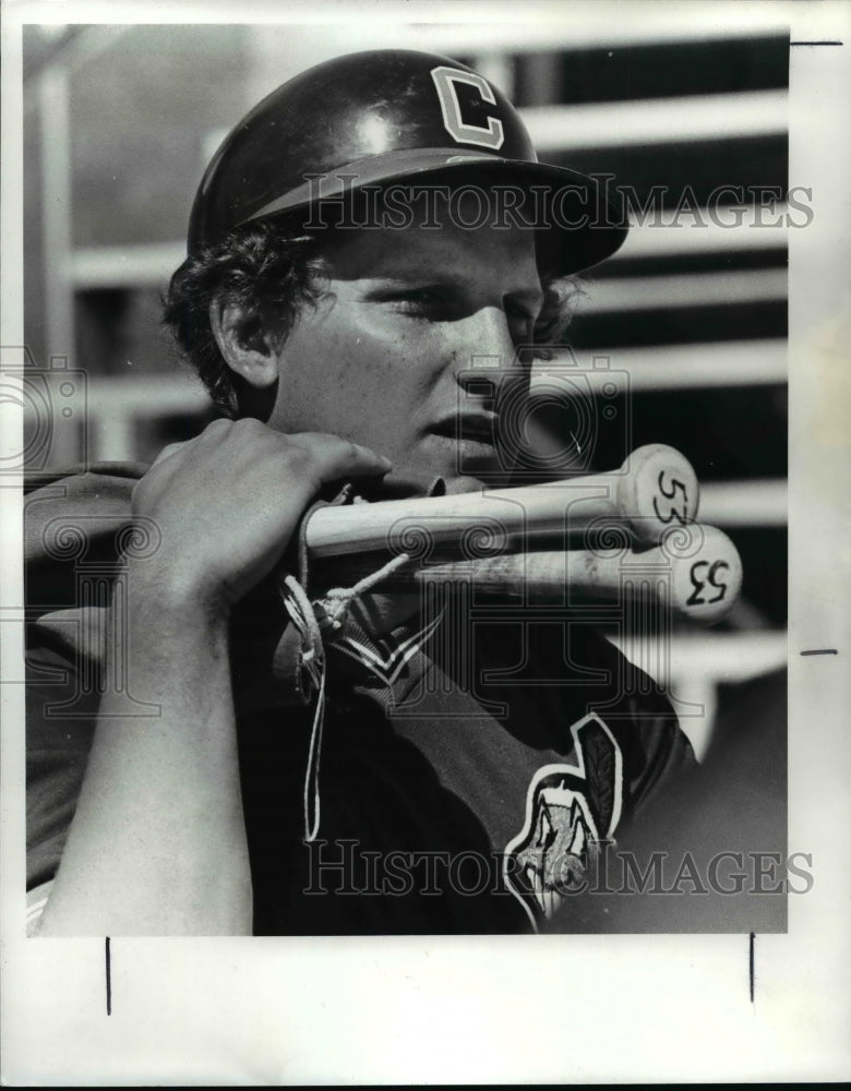 1984 Press Photo Indians baseball catcher-Jerry Willard - cvb56128- Historic Images