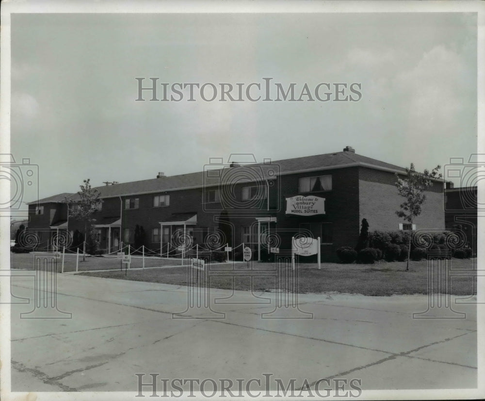 1973 Press Photo Banbury Village, Converted Condominium, Warrenville Heights- Historic Images