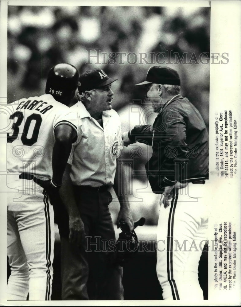 1988 Press Photo Carter HIt by Pich, but ump say no argument ensues - cvb59149- Historic Images