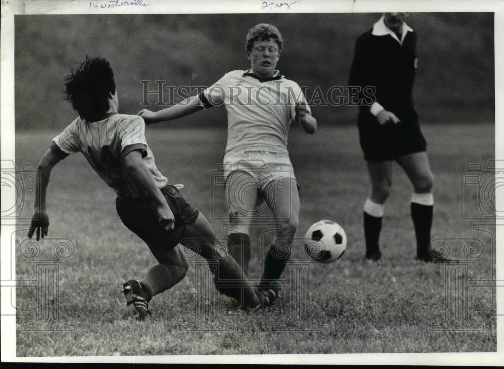 Press Photo Soccer game - cvb61680- Historic Images