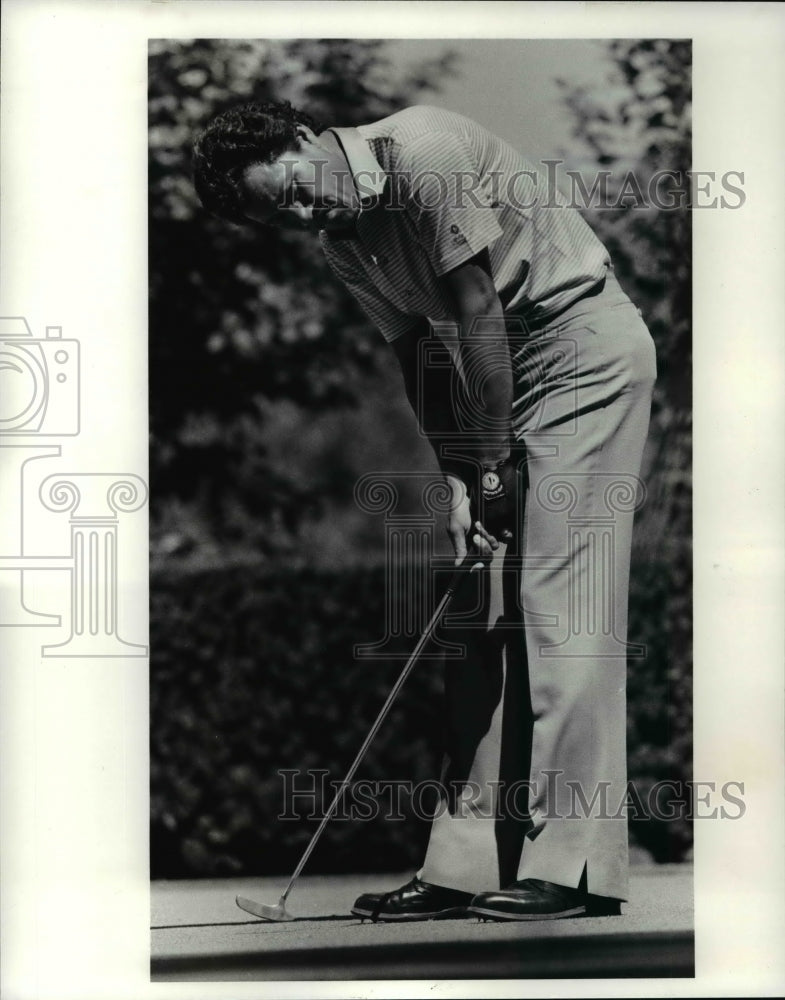 1984 Press Photo Isao Aoki on practice green - cvb62862- Historic Images