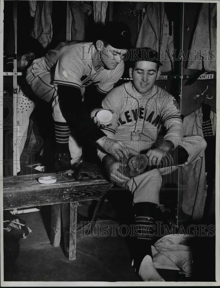 1944 Press Photo Ambrose Palica Cleveland Indians 1944- Historic Images